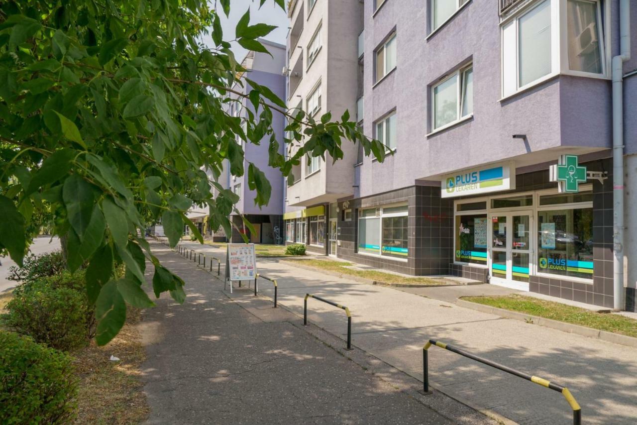Vesna Convenient Apartment Bratysława Zewnętrze zdjęcie